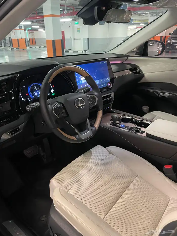 لكزس RX 350h موديل 2024 16