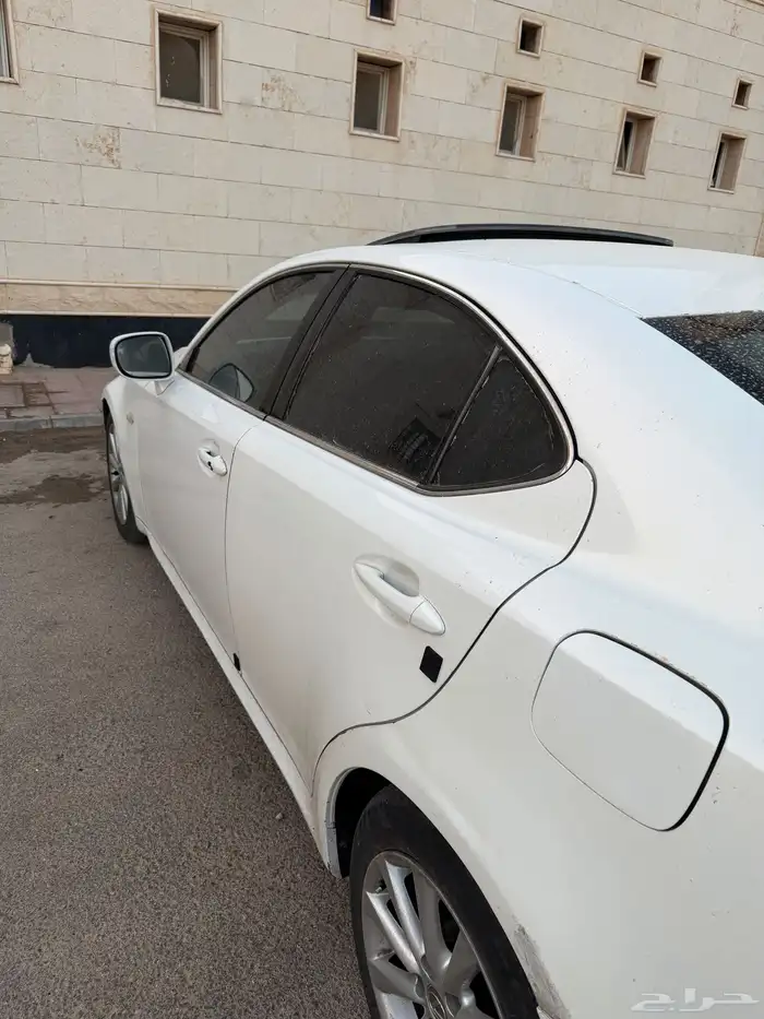 لكزس is300 موديل 2008 مفحوص ومجدد السعر 15 الف قابل للتفاوض 23