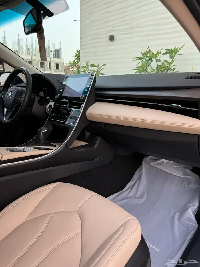 للبيع تويوتا افالون مديل 2022 11