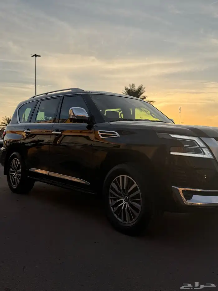 نيسان باترول بلاتينيوم   فل كامل   نظيف جدا 29