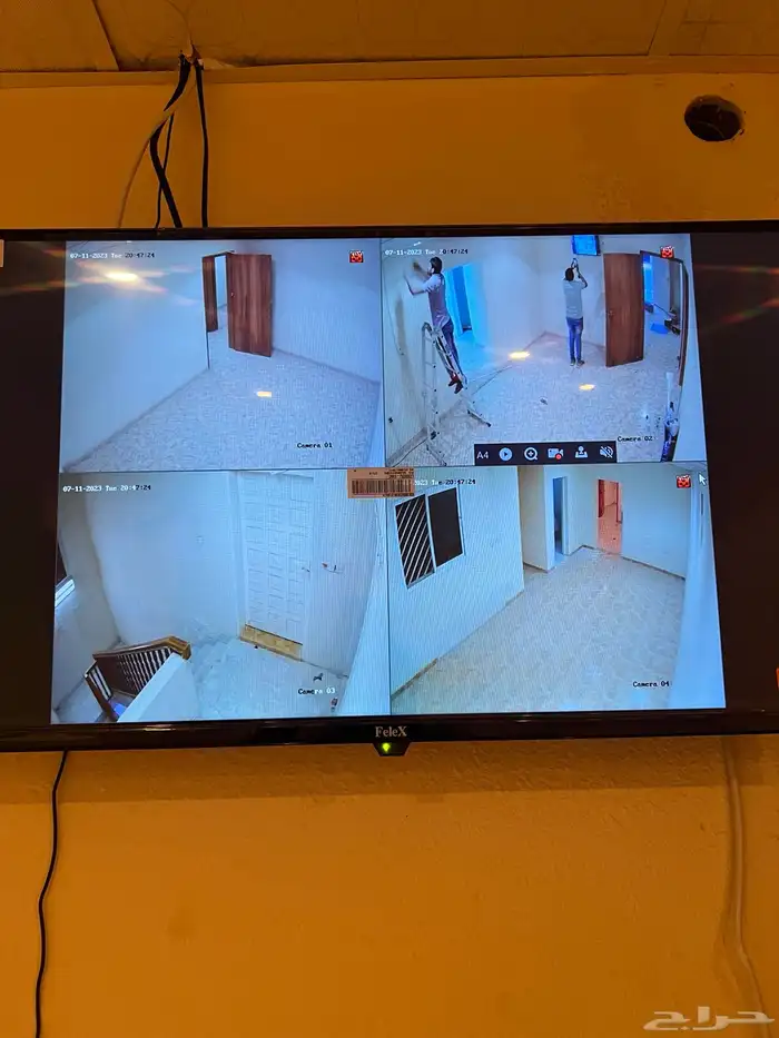 كاميرات مراقبة تقييم 45 عميل 28