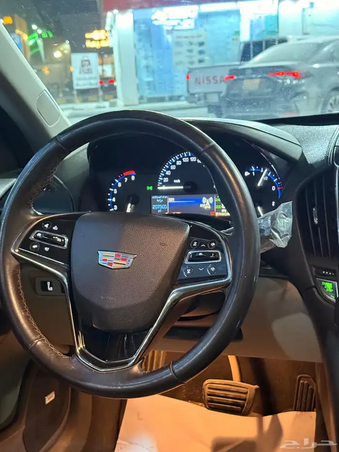 كاديلاك ATS 2016 نظيفه جدا 14