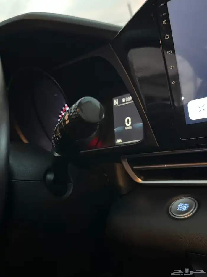 الانترا 2021 بنزين 25