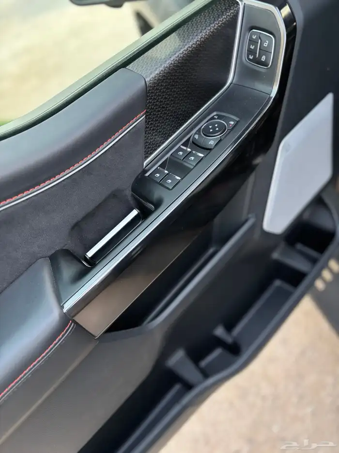 فورد F150 رابتر R 2