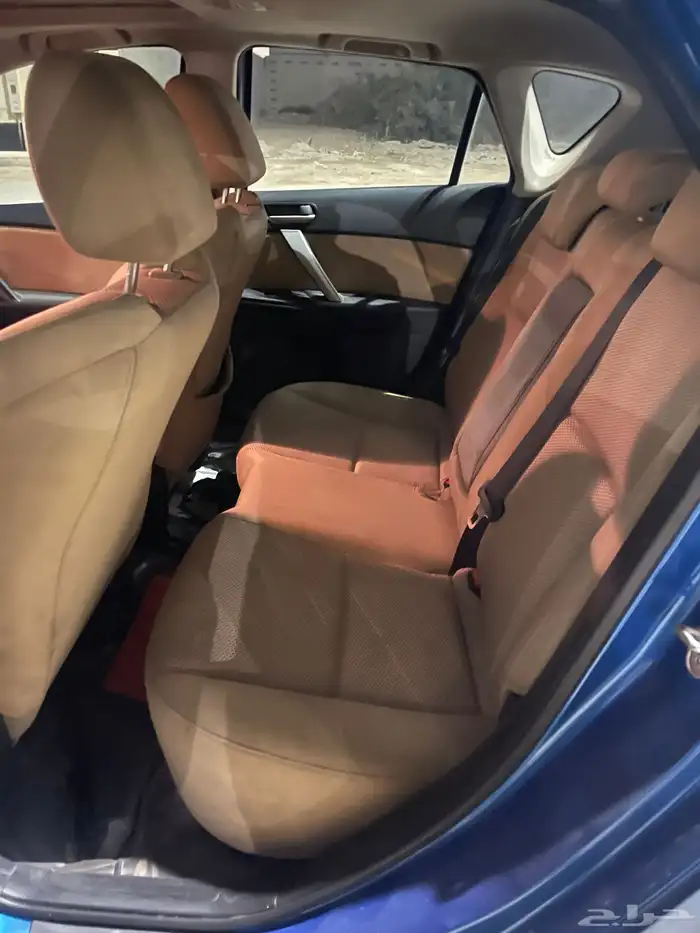 مازدا 3وين اللي دور نظيف فل كامل موتر بصمه2013 11