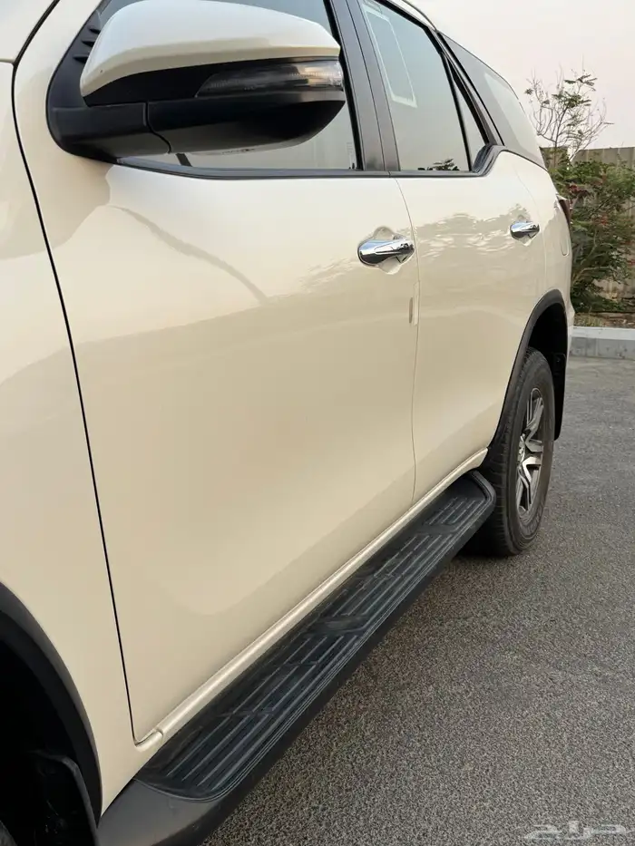 فورشنر 2022 دبل وكاله بحالة المصنع 16