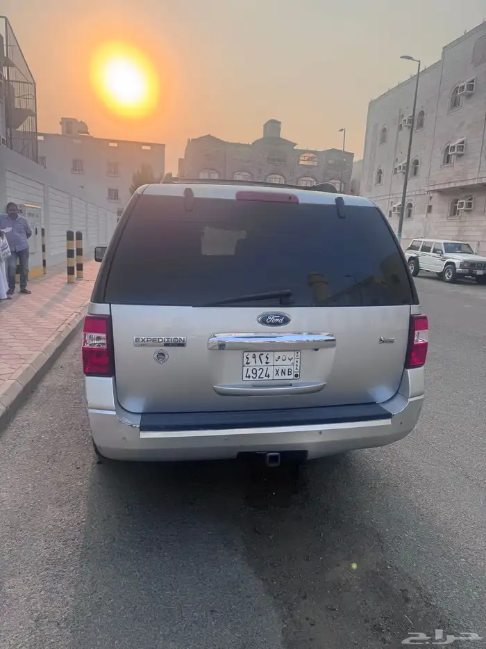 سيارة فورد اكسبديش 3