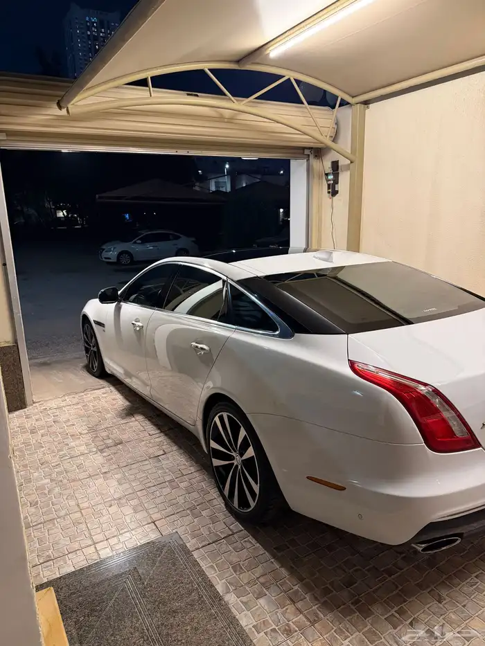 جاكوار xj اصدار 50 عام 2