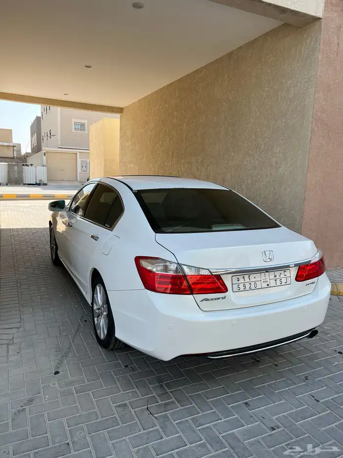 هوندا أكورد نص فل موديل 2014 0