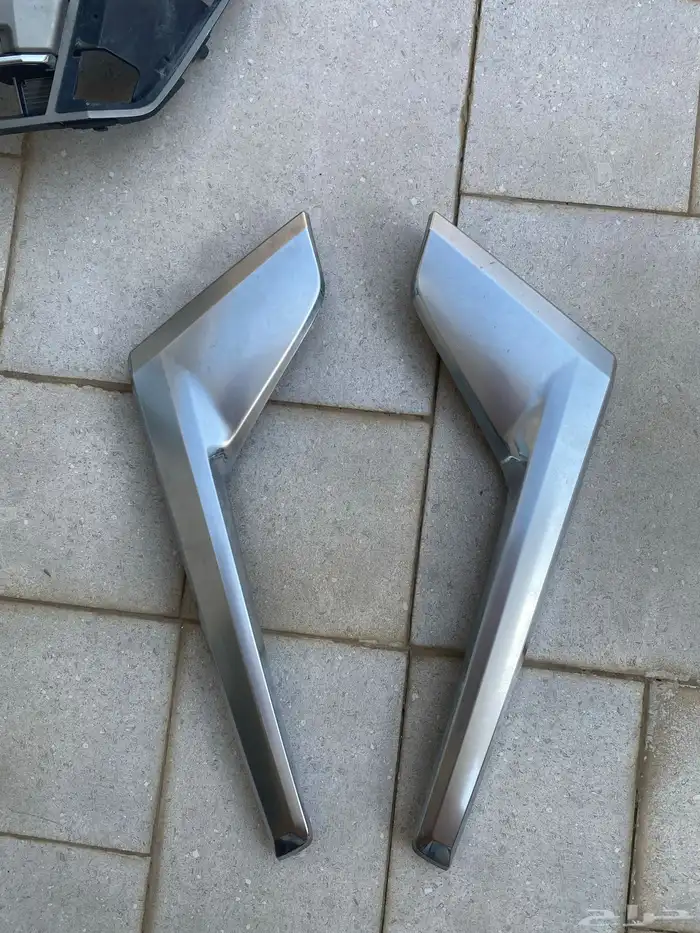 شبك امامي لاندكروزر 2019 2