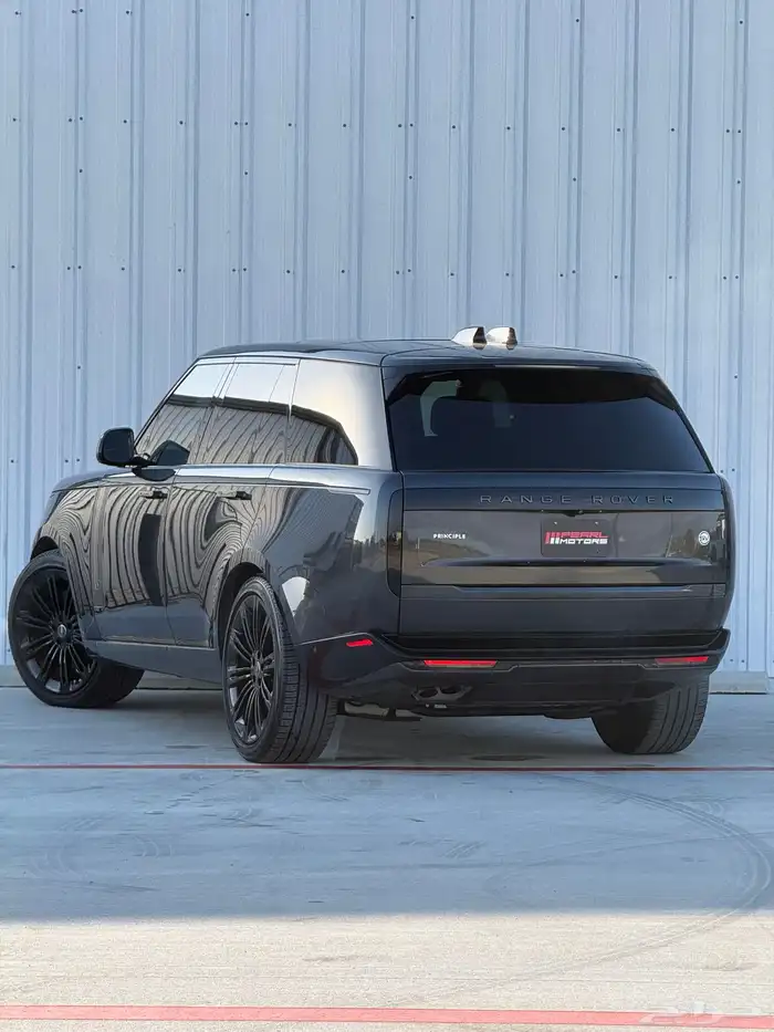 2024 Range Rover P615 SV 8