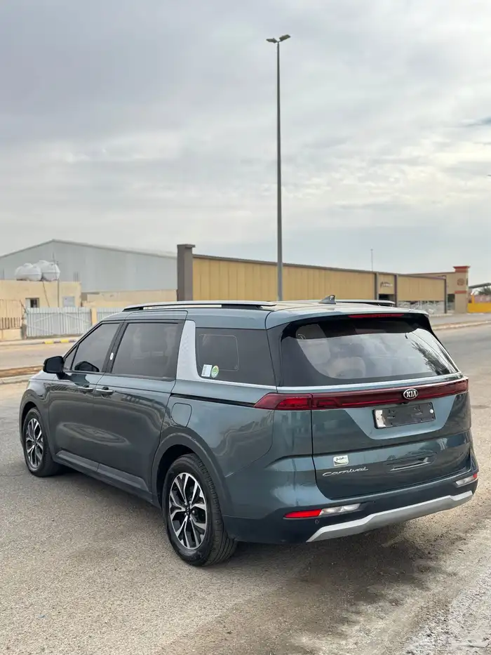 كيا كرنفال ديزل 2021 بطاقه جمركيه فل كامل 6