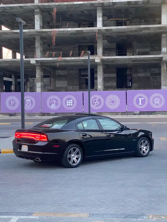 دوج تشارجر موديل 2013 8