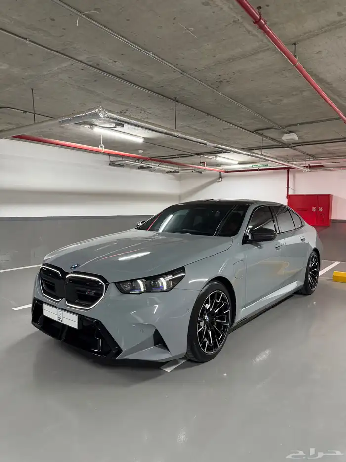 BMW M5 2025 0