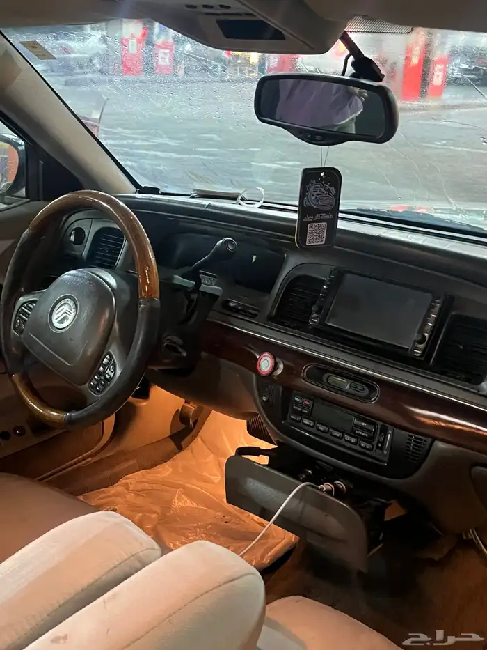 فورد قراند ماركيز 2003 للبيع 1