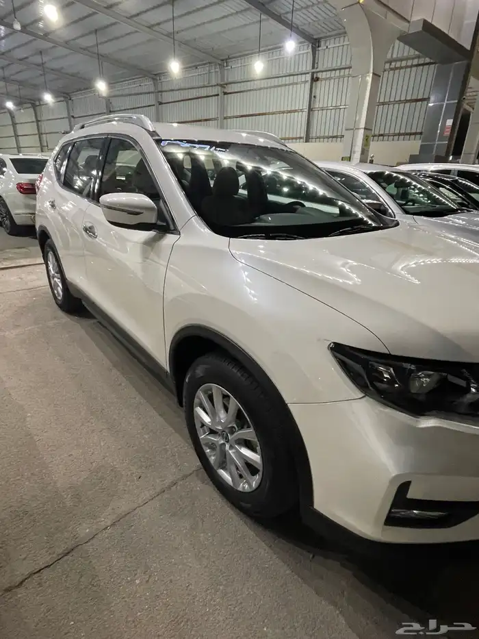 اكس تريل 2022 4