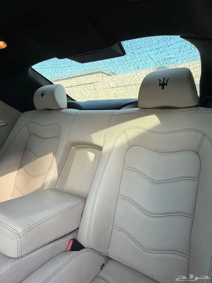 مازراتي قراند توريزمو اس 4.7 المكينة الحمراء مصدومة 19