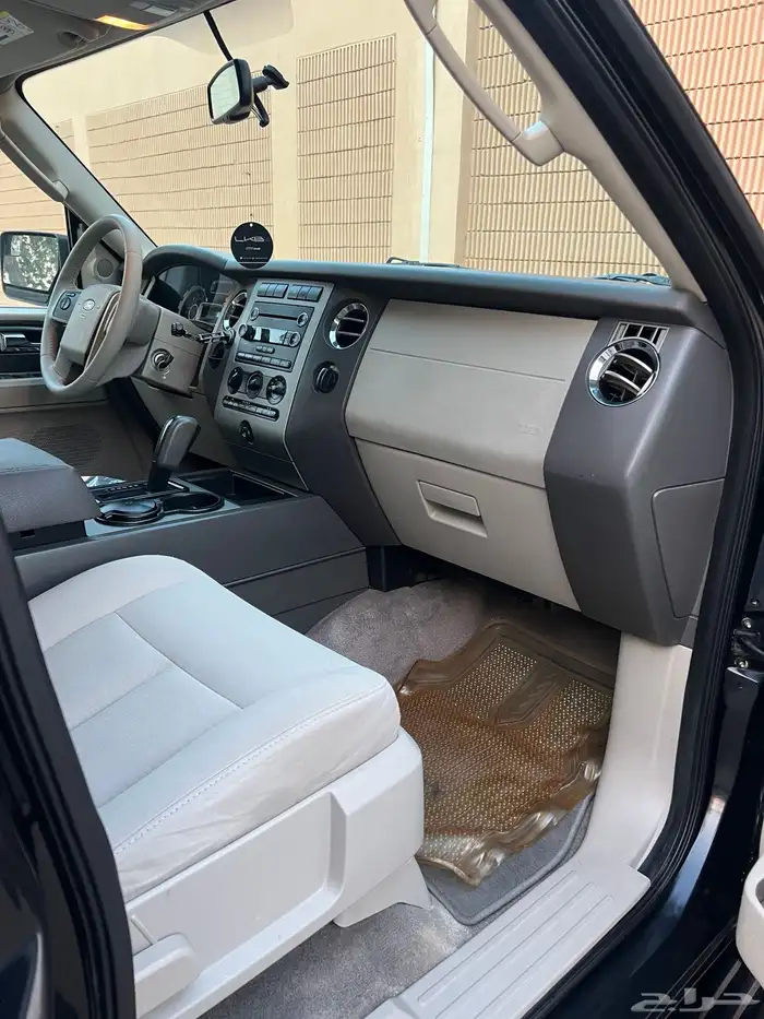 فورد اكسبيدشن قصير 2014 بودي وكاله سعودي 9