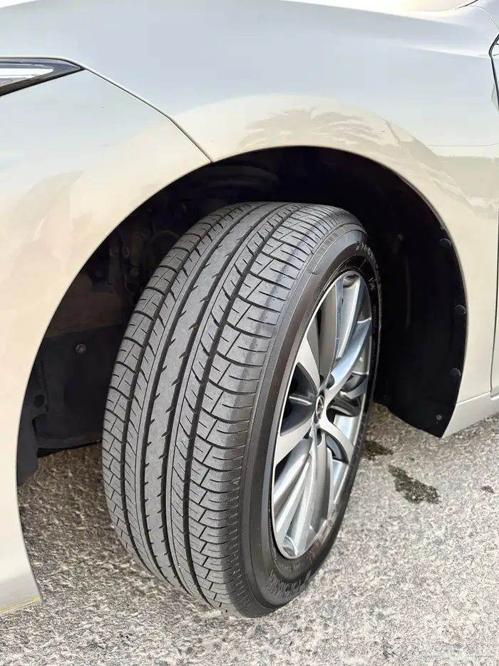 لكزس هايبرد ES300h موديل 2021 وكالة سعودي 60