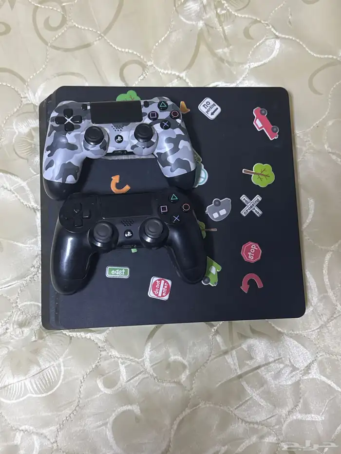 سوني 4 لي البيع 0