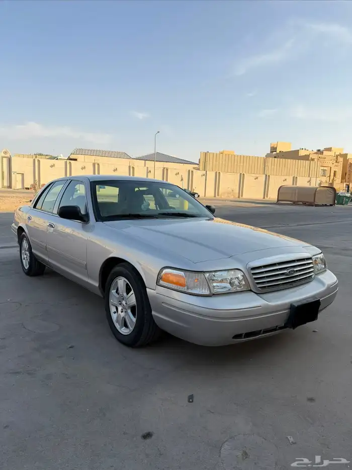 فورد كراون فكتوريا (وكالة) 3