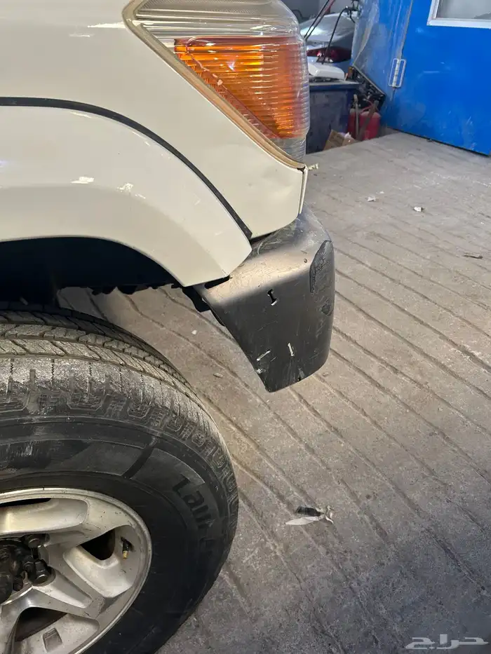 مركز موكب ل صيانه السيارت رش سمكره توضيب مكاين 3