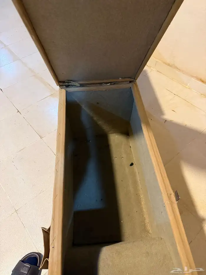 صندوق حديد عليه تلبيس تفصيل قرناس الشمال 2