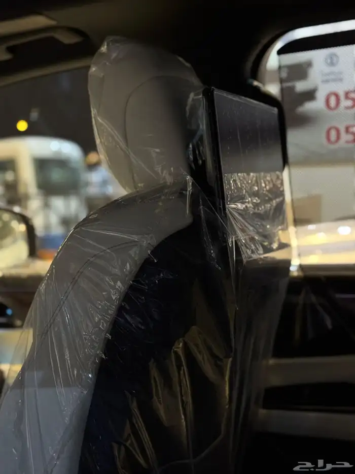 لكزس بي بي ابيض داخل ابيض سعودي 2025 13