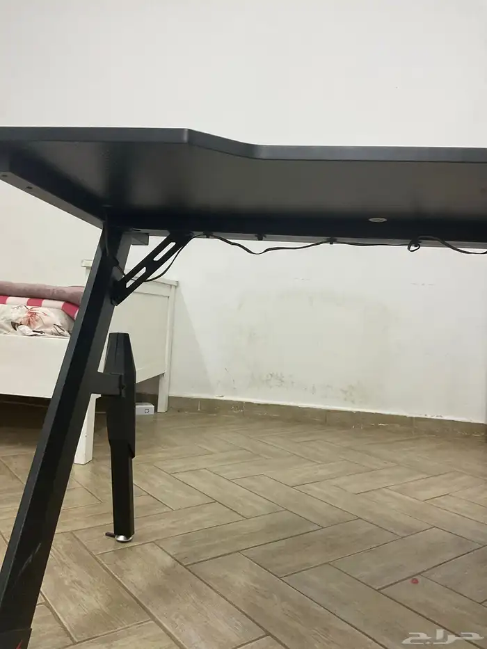 طاوله آر جي بي 0