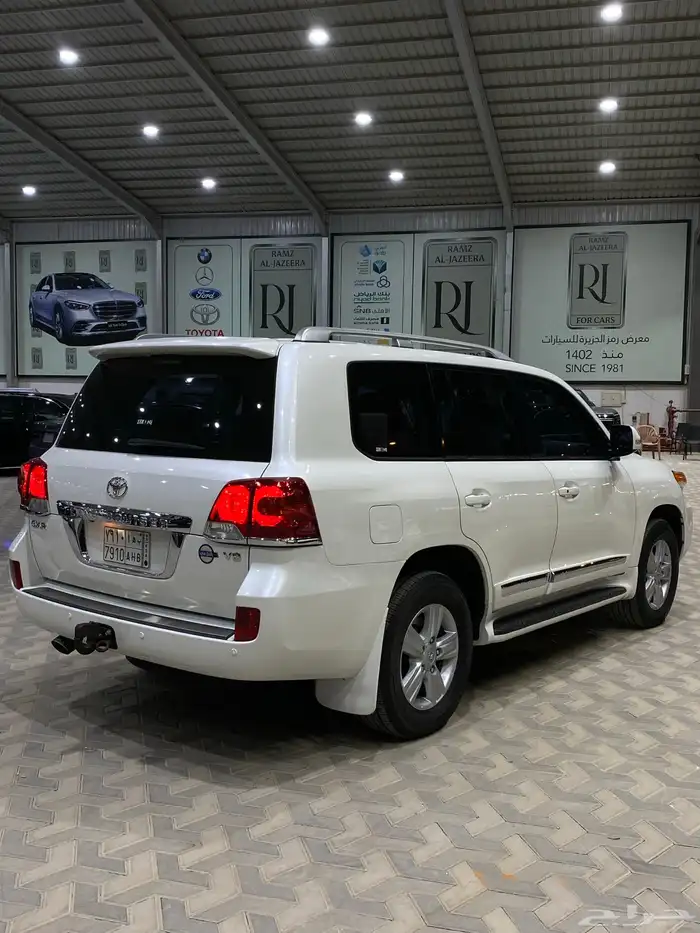 تويوتا جكسار GXR 2012 بودي وكاله 5