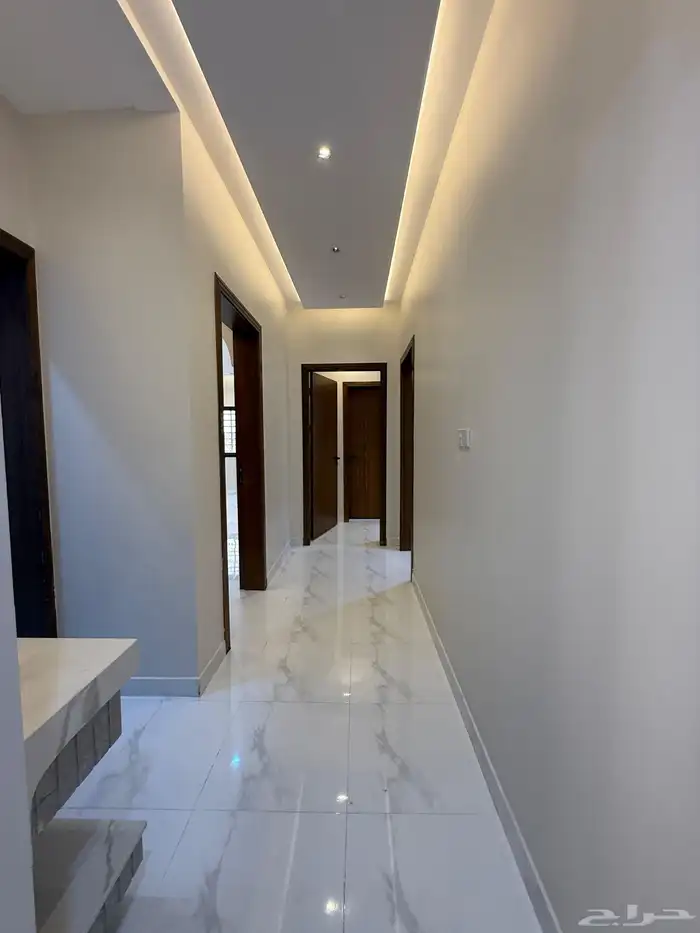 للبيع ارواف علويه وشقق ارضيه ببايكة سيارة ف شمال الخميس 13