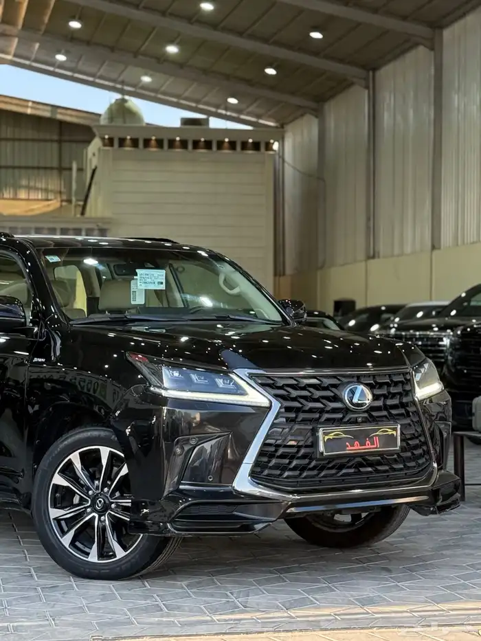 لكزس - 2016 - LX570 - فل كامل 2