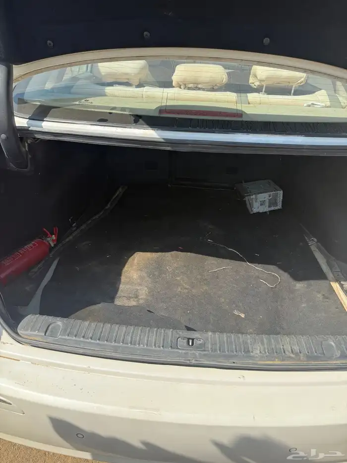 أزيرا 2011 للبيع 8