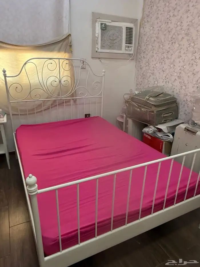 سرير آيكية 0