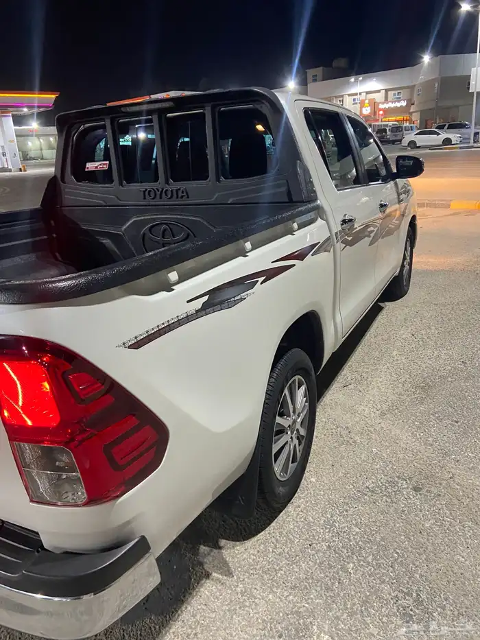 هايلكس 2021 نظيف جدا سعودي فل كامل 2