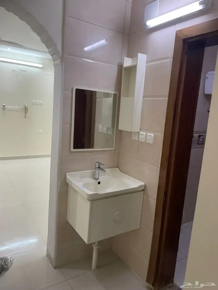 مطلوب شقة للإيجار 3