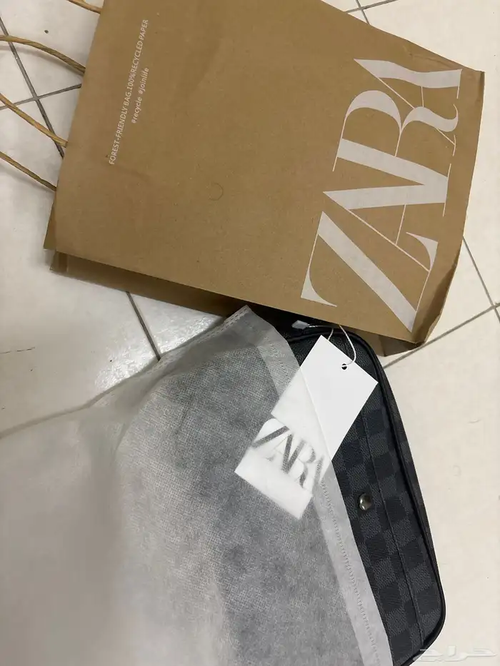 شنطة زارا جديده 0