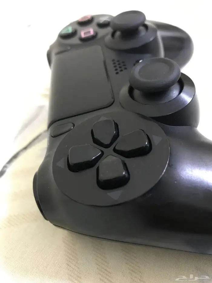 يد سوني 4 اصلية للبيع بدون اي مشاكل 2