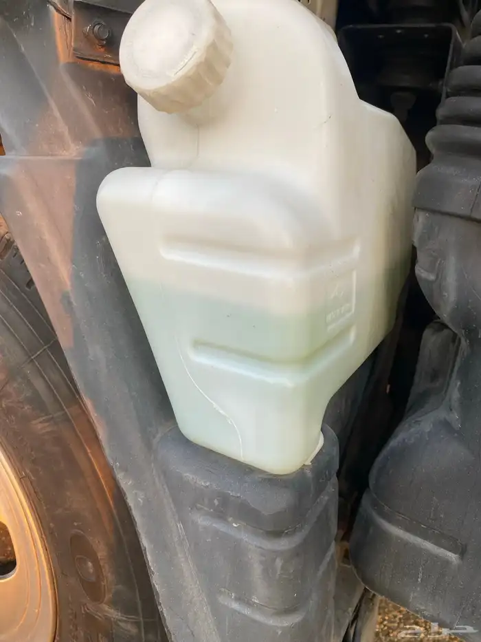 دينه موستبيشي كرين ونش نظيفة جداا 31