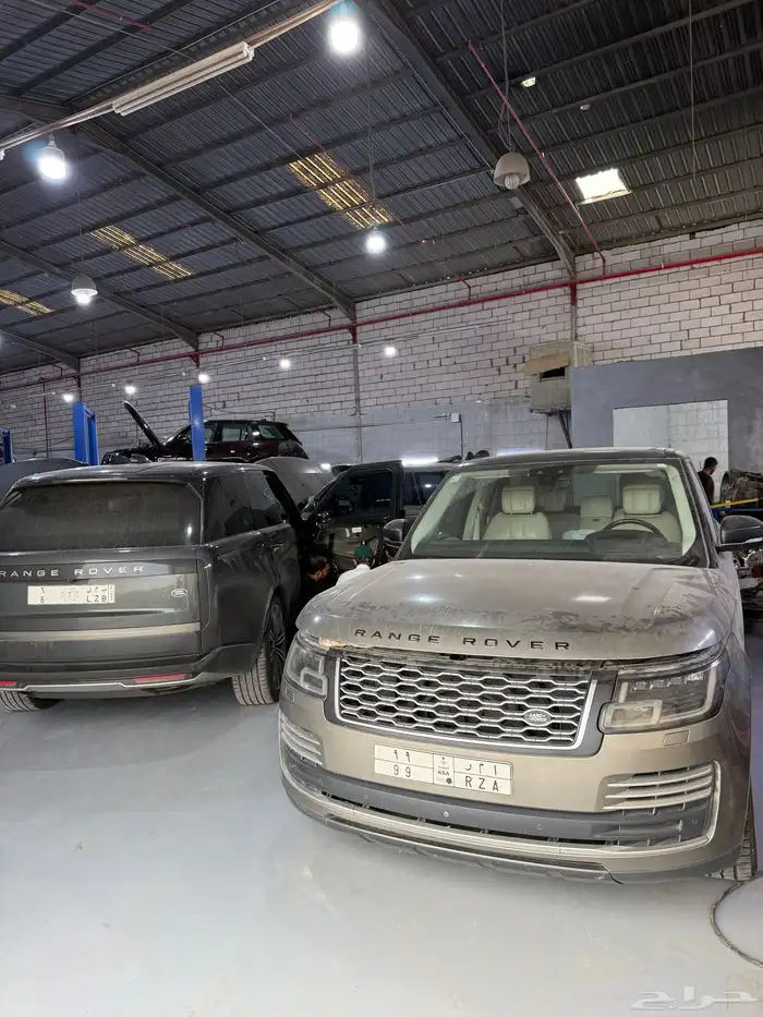 ورشة رنج روفر لصيانة السيارات 21