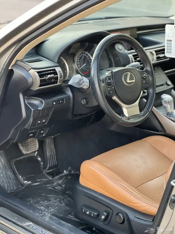 لكزس IS350 2015 12