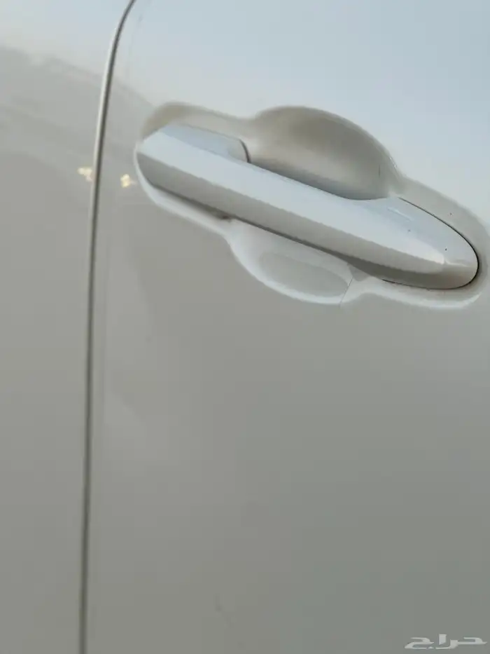 تويوتا لاندكروزر 10