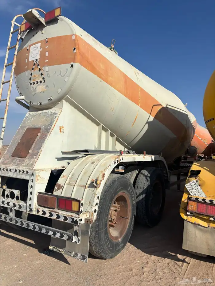 للبيع بلاكر اسمنت 4