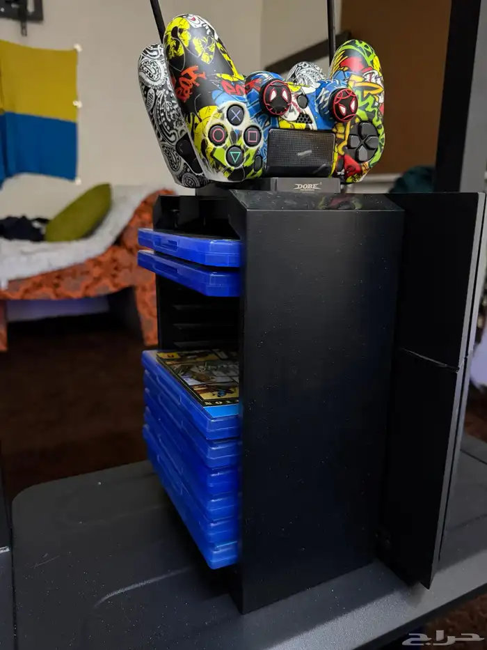 سوني 4 عادي معاه استاند يدعم شحن اليدين   دراعين   8 اشرطه 3