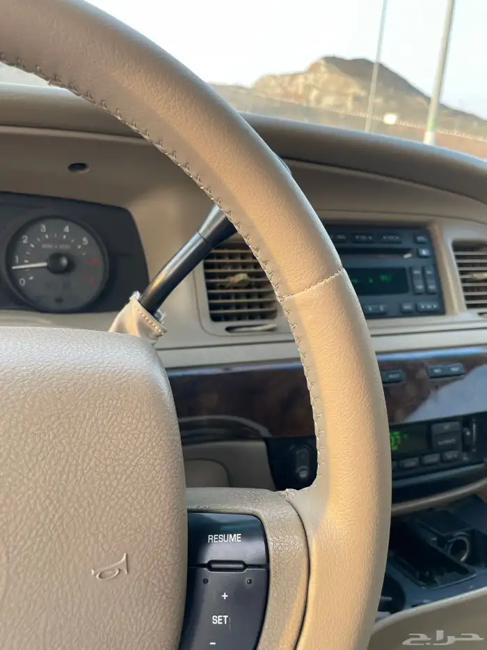 جراند ماركيز 2011 LS 43