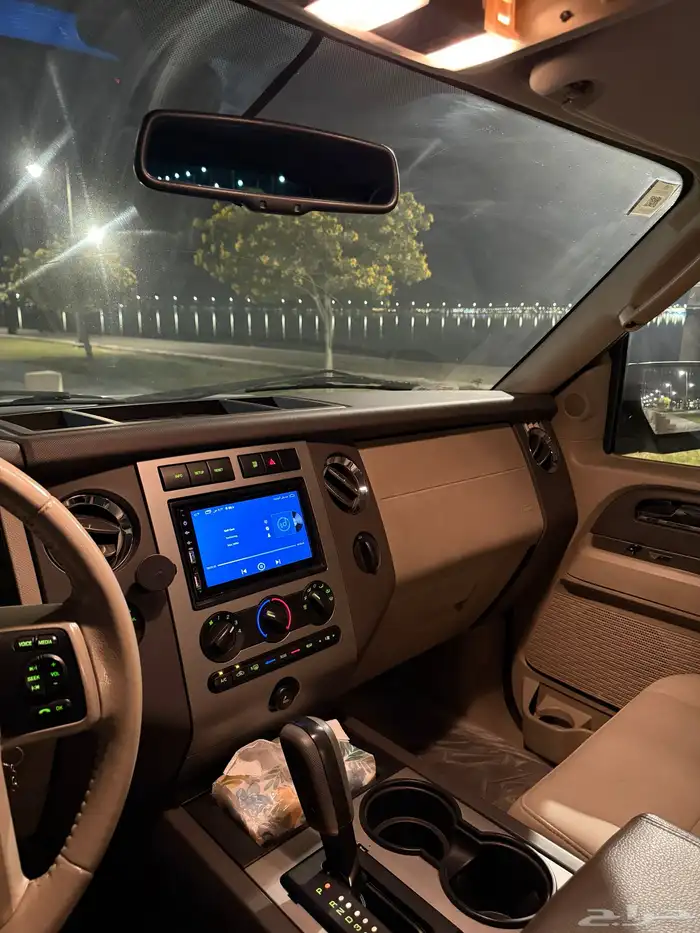 للبيع فورد اكسبدشن دبل قصير 2014 13