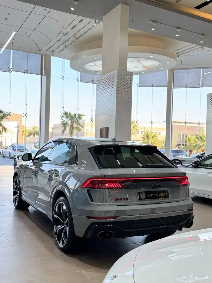 Audi Q8RS 7