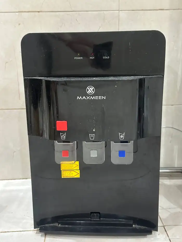 مايكرويف LG وشاشة دانسات 39 بوصة وبرادة وسرير للبيع 6