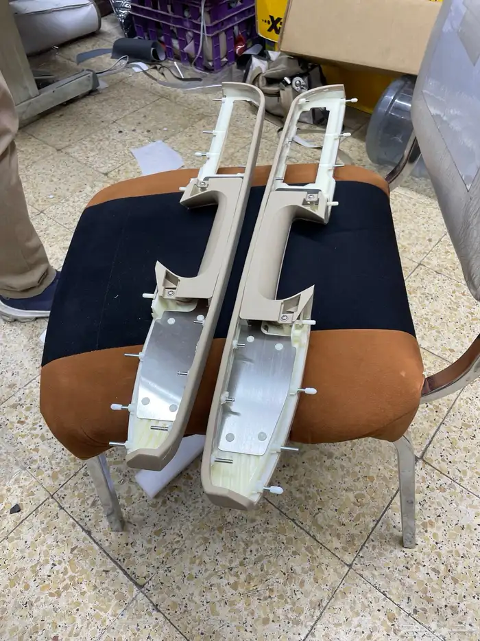 مقابض ابواب جمس يوكن جديد مقوا من حديد 8