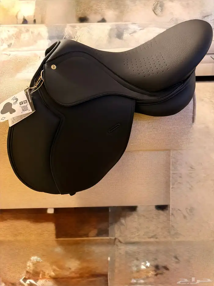 سرج اسود جلد كامل 0